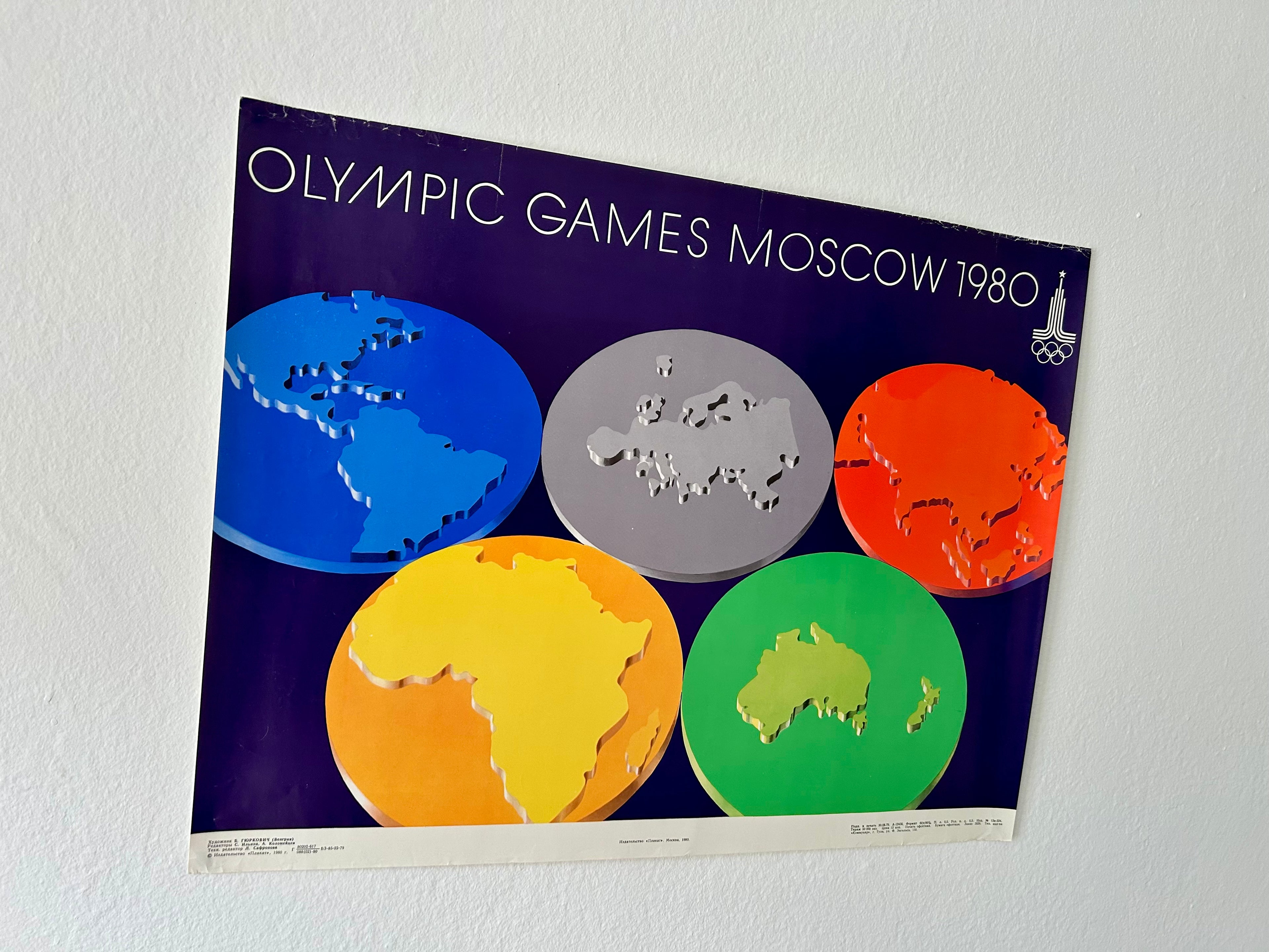 Original 1980 Moscow Olympics Poster – B. Gyurkovich (Hungary) – Olympic Rings World Map Design